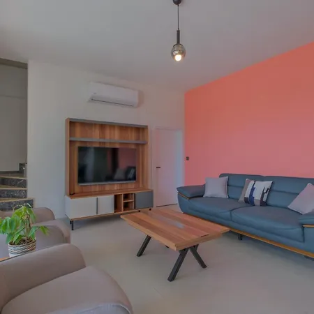 Villa Woynpoint Uzay *