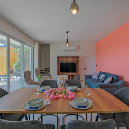Woynpoint Uzay Villa Fethiye